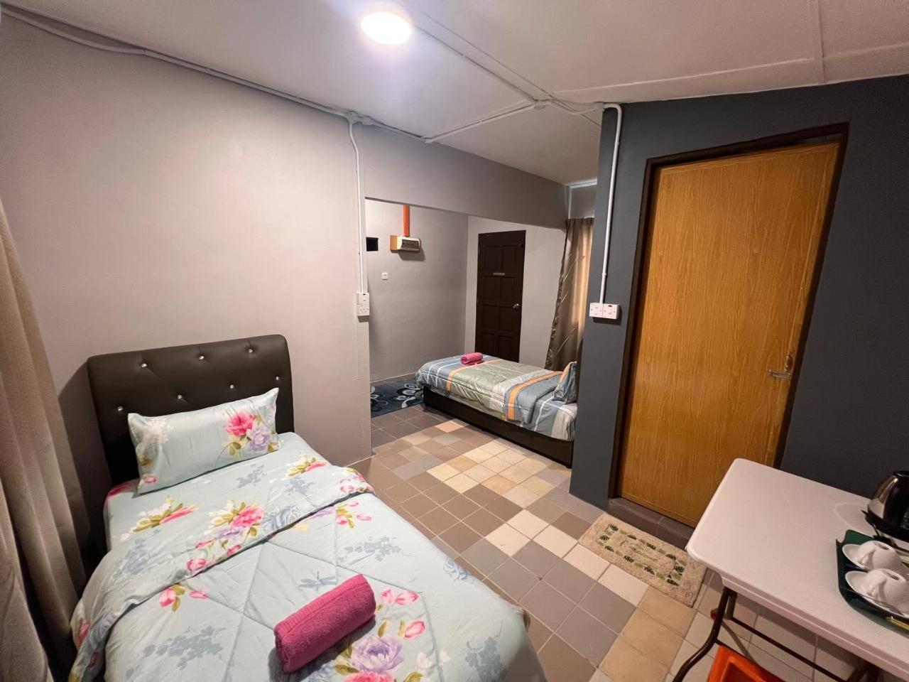Putra Sentosa Retreat Camp, Sematan Hotel Værelse billede